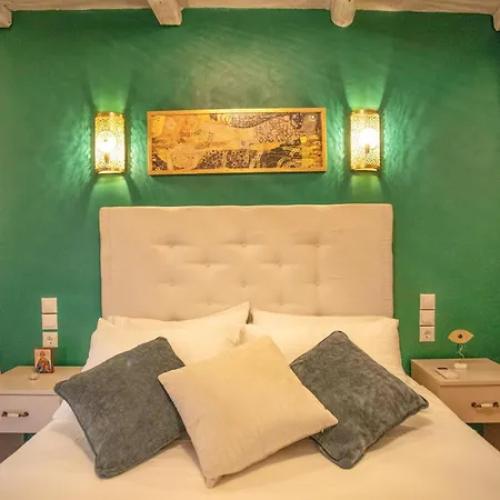 펜션 Semiramis Corfu (city)